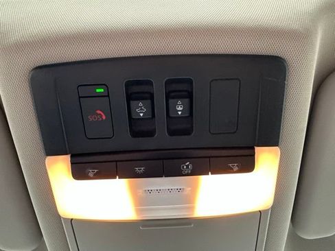Certified 2023 Nissan Rogue SV w/ SV Premium B Package AWD/4WD image 35