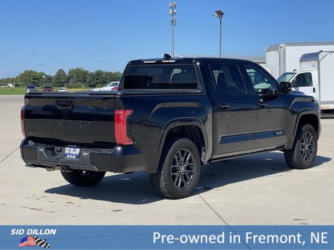 Used 2022 Toyota Tundra Platinum w/ Advanced Package image 17