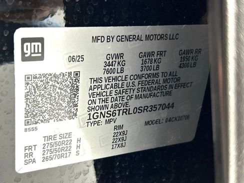 Used 2025 Chevrolet Tahoe High Country image 43