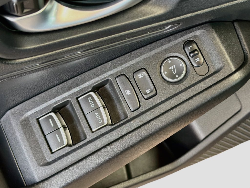 Used 2025 Honda Accord LX image 16