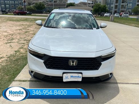 New 2026 Honda Accord Hybrid Touring image 2
