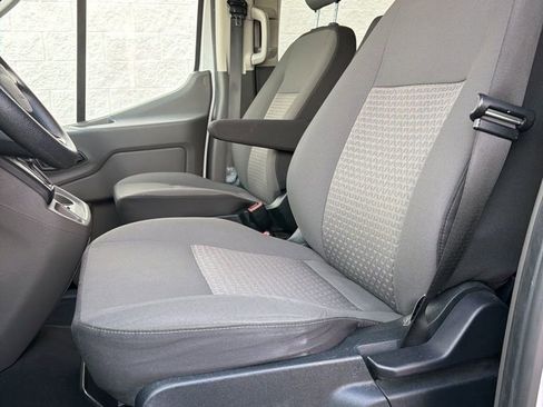 Used 2023 Ford Transit 350 XLT RWD image 7