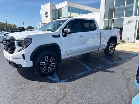 Used 2023 GMC Sierra 1500 AT4 AWD/4WD image 6