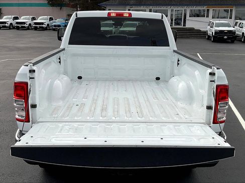 Used 2024 RAM 2500 Big Horn image 33