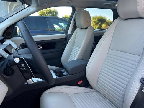 Used 2025 Land Rover Discovery Sport S AWD/4WD image 4