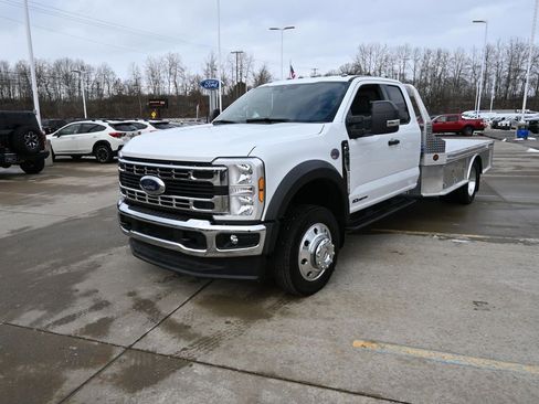 Used 2024 Ford F550 2WD SuperCab Super Duty w/ XLT Value Package image 7