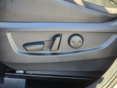 Used 2020 INFINITI QX50 Sensory image 23