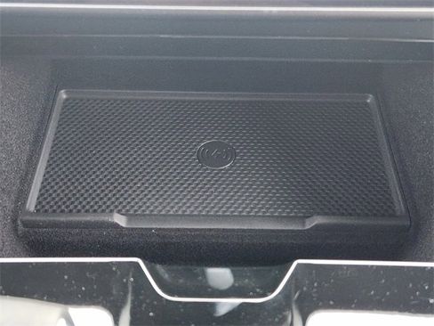 New 2026 Land Rover Range Rover Sport SE image 14