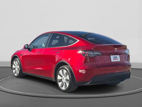 Used 2024 Tesla Model Y Long Range image 6