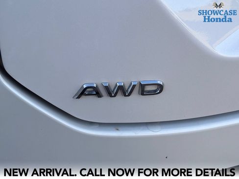 Used 2024 Honda Pilot Elite image 11