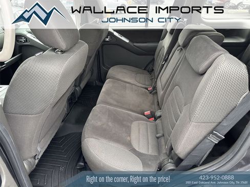 Used 2011 Nissan Pathfinder SV w/ Protection Pkg image 33