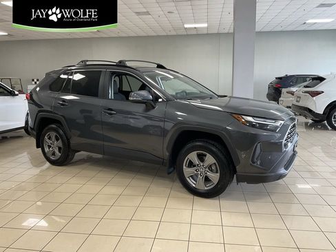 Used 2023 Toyota RAV4 XLE image 1