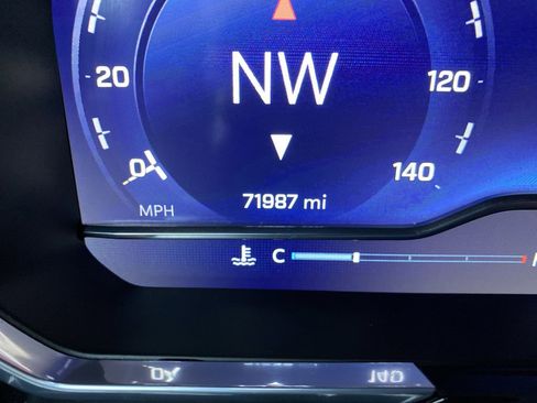 Used 2022 Chevrolet Silverado 1500 LT w/ Protection Package image 6