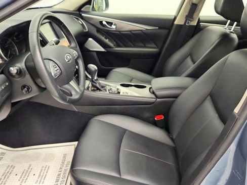 Used 2017 INFINITI Q50 3.0t Premium w/ Driver Assistance Package AWD/4WD image 19