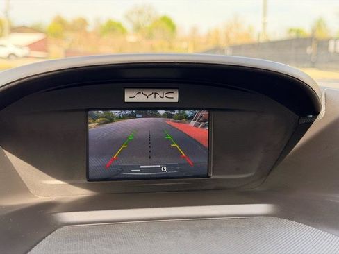 Used 2017 Ford Escape SE image 14