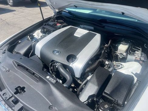 Used 2015 Lexus IS 350 w/ Navigation System Package RWD image 10