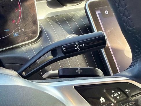 Used 2024 Mercedes-Benz C 300 Sedan image 28