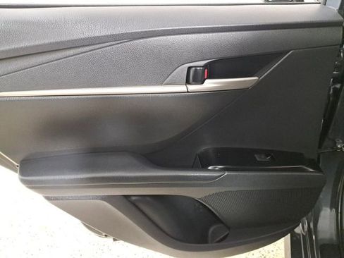 Used 2025 Toyota Camry LE FWD image 13