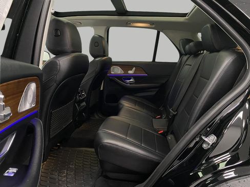 Used 2021 Mercedes-Benz GLE 350 4MATIC image 32