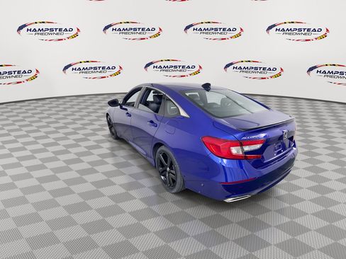 Used 2022 Honda Accord Sport image 6