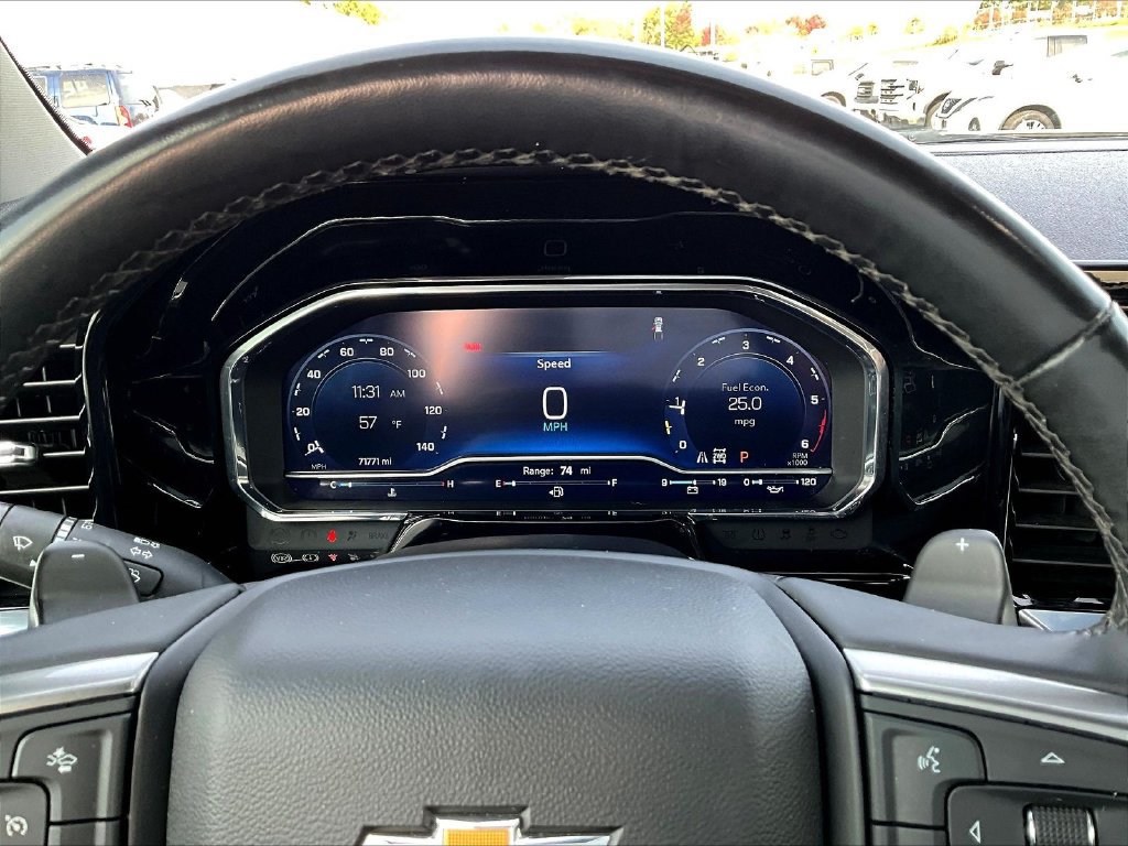 Used 2023 Chevrolet Silverado 1500 LT AWD/4WD image 16