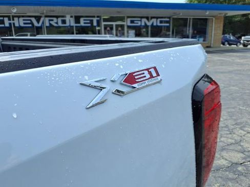 New 2026 GMC Sierra 1500 Elevation w/ Elevation Premium Package image 24