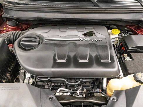 Used 2021 Jeep Cherokee Limited image 44