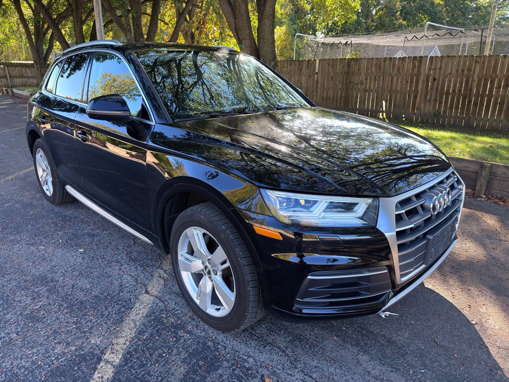 Used 2018 Audi Q5 2.0T Premium Plus w/ Premium Plus Package AWD/4WD image 12