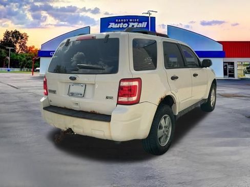 Used 2012 Ford Escape XLT FWD image 11