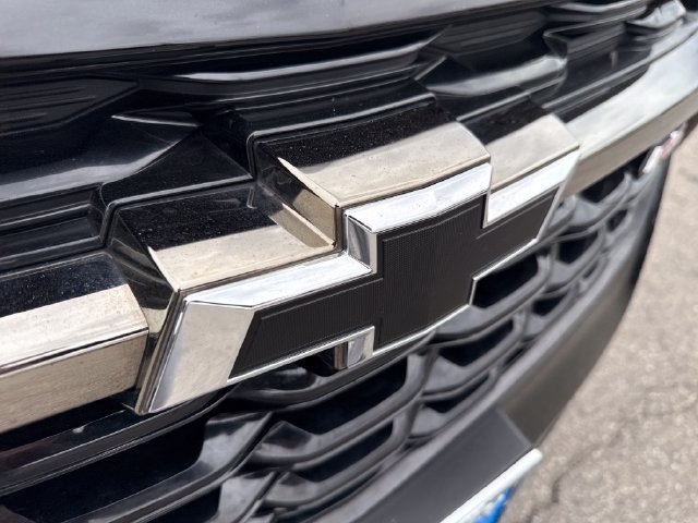 Used 2026 Chevrolet Trax RS FWD image 35