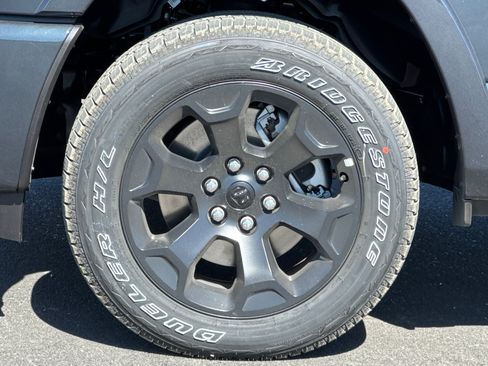 New 2026 RAM 1500 Big Horn AWD/4WD image 24