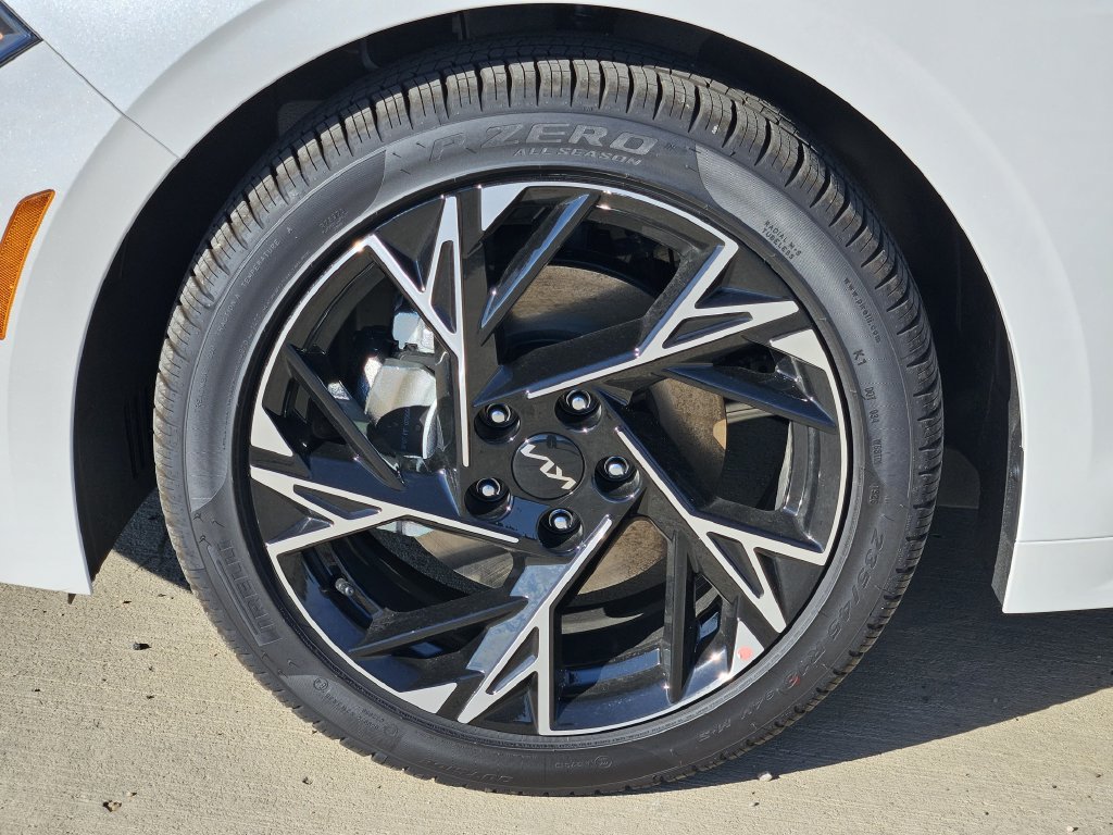 New 2027 Kia K5 GT-Line AWD/4WD image 9