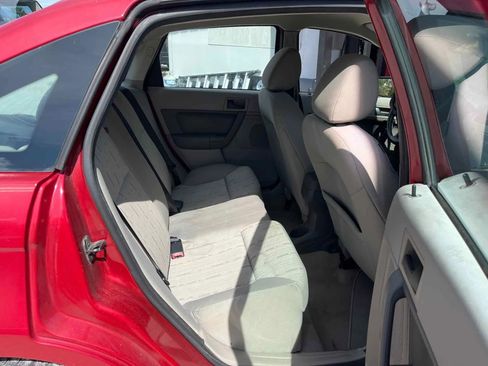 Used 2011 Ford Focus SE w/ 201A Rapid Spec Order Code image 7