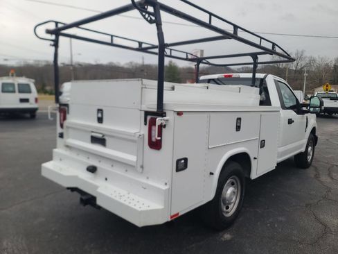 Used 2018 Ford F350 XL w/ Power Equipment Group image 9