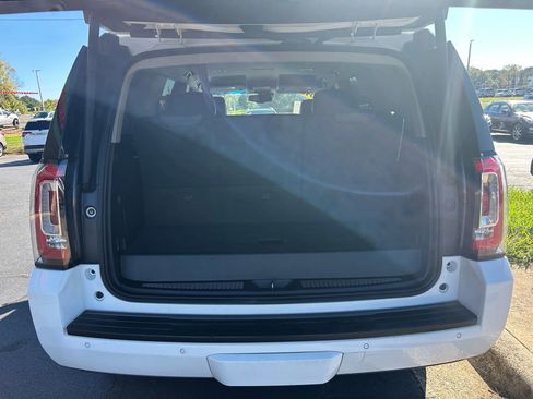 Used 2016 GMC Yukon SLT image 20