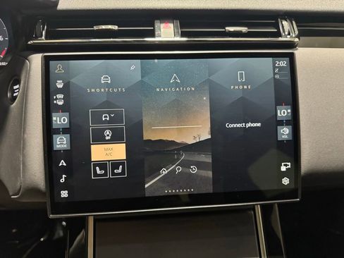 Used 2024 Land Rover Range Rover Velar Dynamic SE AWD/4WD image 23