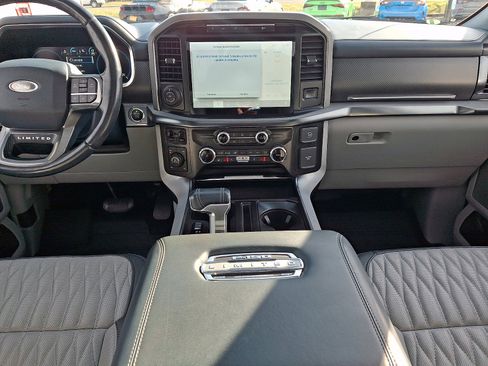 Used 2022 Ford F150 Limited image 15