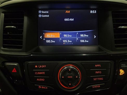 Used 2018 Nissan Pathfinder S AWD/4WD image 25