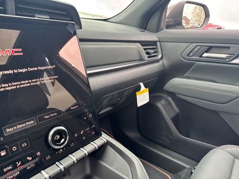 New 2026 GMC Terrain AT4 image 18