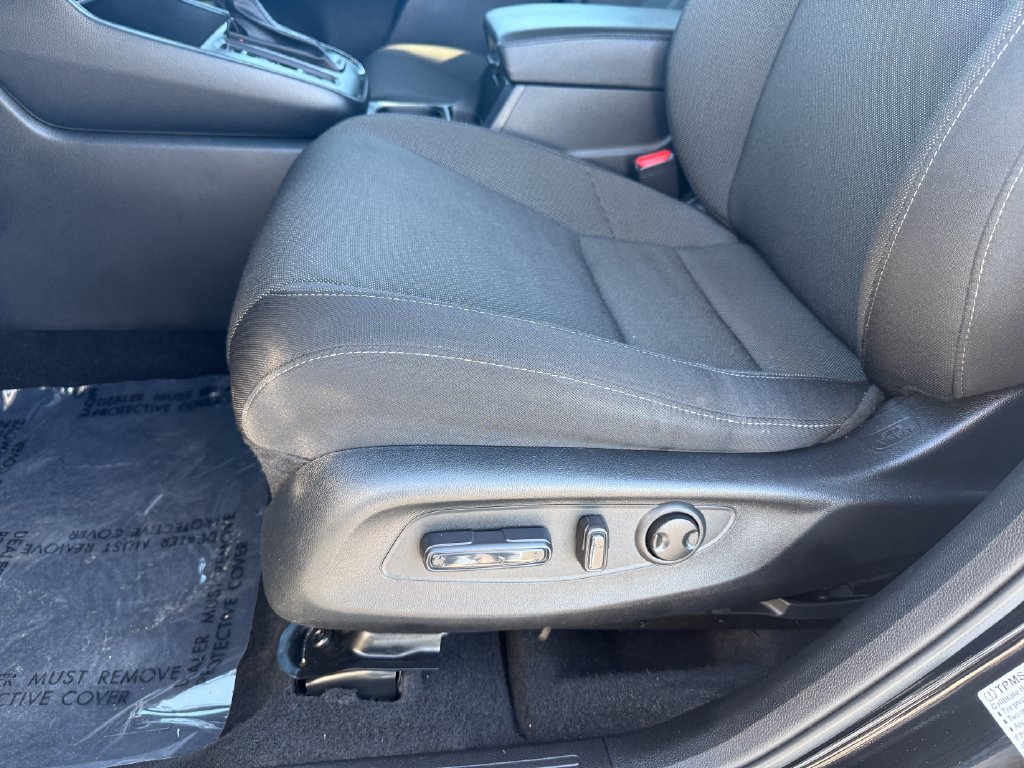 Certified 2025 Honda CR-V EX image 11
