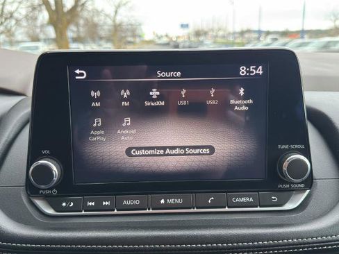 Used 2023 Nissan Rogue SV image 24