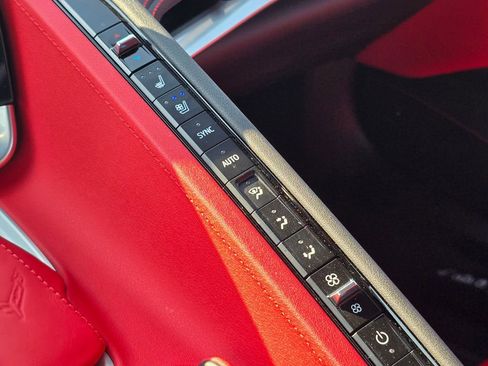 Used 2021 Chevrolet Corvette Stingray Preferred Conv w/ Z51 Performance Package image 27