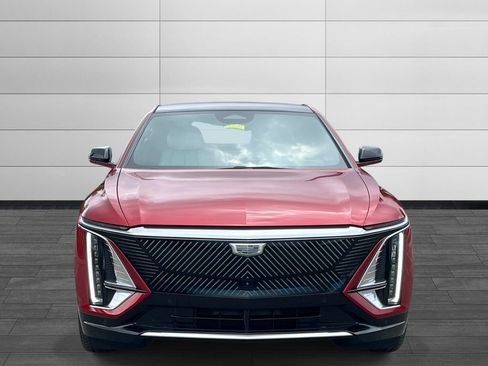 Certified 2024 Cadillac Lyriq Luxury RWD image 9