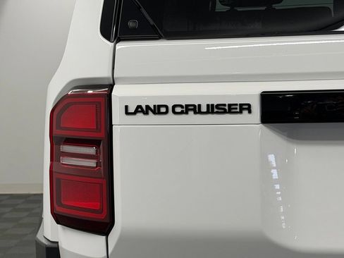 Used 2026 Toyota Land Cruiser w/ Premium Package AWD/4WD image 13