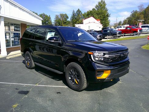 New 2025 Ford Expedition Tremor image 11