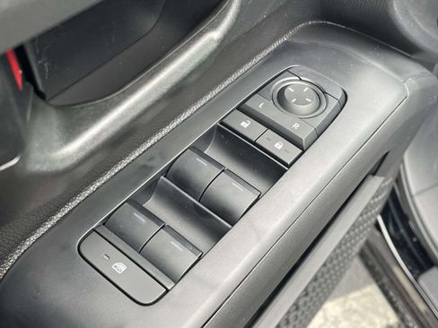 New 2026 Toyota Tacoma SR5 image 31