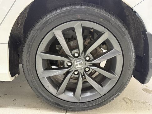 Used 2021 Honda Civic EX image 31