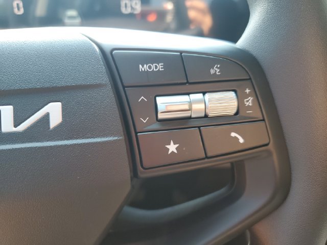 New 2026 Kia K4 FWD image 31