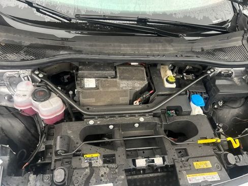 Used 2023 Volkswagen ID.4 Pro image 30