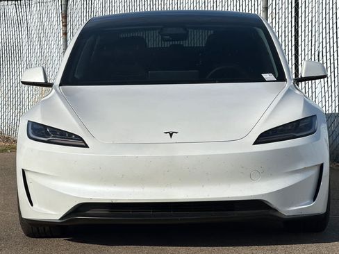 Used 2024 Tesla Model 3 Performance AWD/4WD image 8